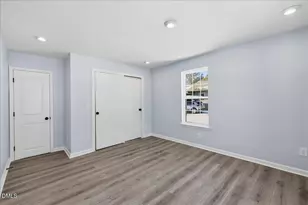 305 W Canary St, Dunn, NC 28334 - Photo 28