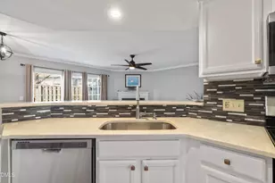 2400 Condor Ct, Raleigh, NC 27615 - Photo 12