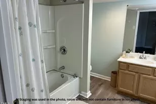 204 W Hill St, Benson, NC 27504 - Photo 20