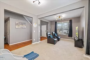 110 Rosebud Ln, Durham, NC 27704 - Photo 10