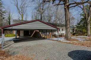 2408 Hillford Dr, Burlington, NC 27217 - Photo 6