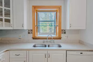 2408 Hillford Dr, Burlington, NC 27217 - Photo 20