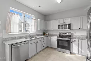 400 New Timber Path, Apex, NC 27502 - Photo 8