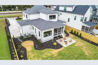 307 S Elm Street, Apex, NC 27502 - Photo 8