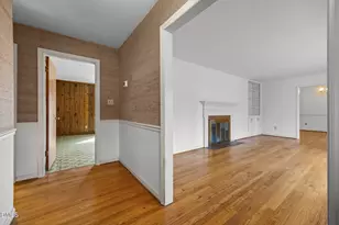 1904 Rolling Rd, Chapel Hill, NC 27514 - Photo 8