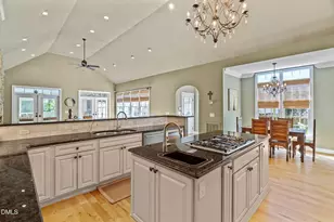 2920 Claremont Rd, Raleigh, NC 27608 - Photo 14