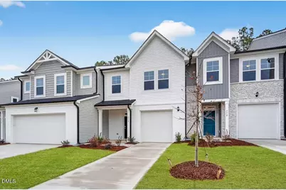 574 Barrington Row Avenue, Zebulon, NC 27597 - Photo 6