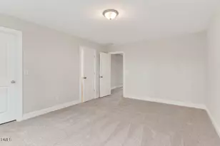 574 Barrington Row Ave, Zebulon, NC 27597 - Photo 30