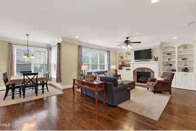 417 Wanderview Lane, Holly Springs, NC 27540 - Photo 2