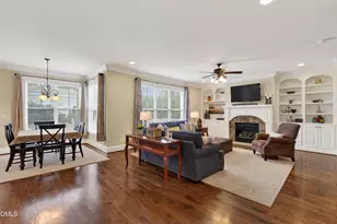 417 Wanderview Ln, Holly Springs, NC 27540 - Photo 2