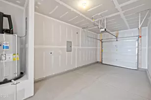 421 Venetian Dr, Sanford, NC 27332 - Photo 20