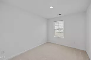 421 Venetian Dr, Sanford, NC 27332 - Photo 28