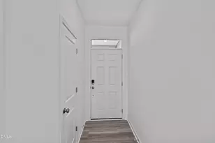 421 Venetian Dr, Sanford, NC 27332 - Photo 6