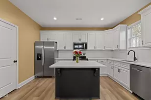 9159 Byron Ct, Bailey, NC 27807 - Photo 6