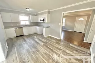 2312 New Orleans St, Greensboro, NC 27406 - Photo 6