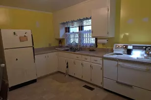 1180 White Level Rd, Louisburg, NC 27549 - Photo 4