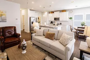 68 Chinaberry Dr, Clayton, NC 27527 - Photo 8