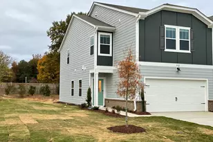 932 Clearhaven Ln, Fuquay Varina, NC 27526 - Photo 2