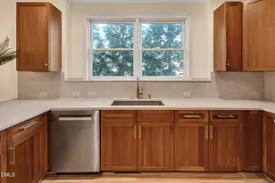 1009 Neuse Ridge Dr, Clayton, NC 27527 - Photo 6