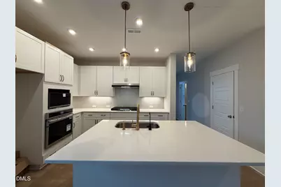 7 Tallgrass Road, Pittsboro, NC 27312 - Photo 4