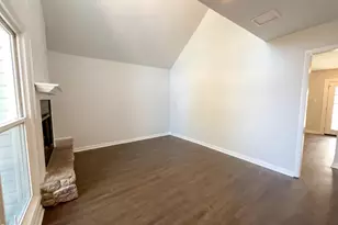 4113 Mill Bridge Rd, Hope Mills, NC 28348 - Photo 4