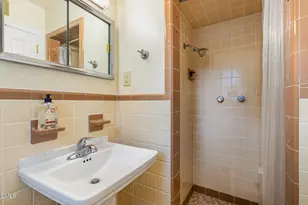 1009 Westwood Dr, Raleigh, NC 27607 - Photo 18