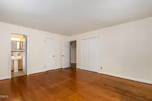 1009 Westwood Dr, Raleigh, NC 27607 - Photo 16