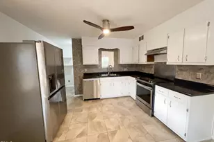 1004 Vesper Ln, Fayetteville, NC 28311 - Photo 2