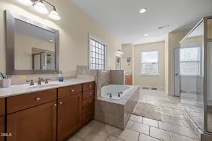 712 Pierside Dr, Cary, NC 27519 - Photo 32