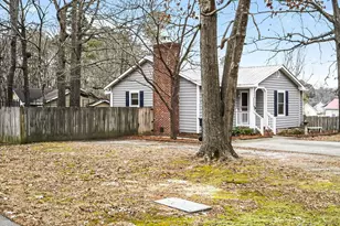 1301 E Pointe, Sanford, NC 27332 - Photo 2