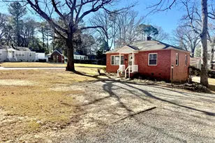 224 Clay St, Cary, NC 27511 - Photo 6