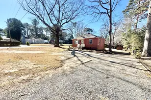 224 Clay St, Cary, NC 27511 - Photo 8