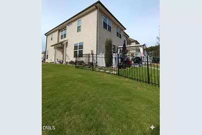 7816 Honeysuckle Bend Drive, Raleigh, NC 27616 - Photo 8