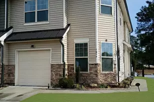 7816 Honeysuckle Bend Dr, Raleigh, NC 27616 - Photo 4