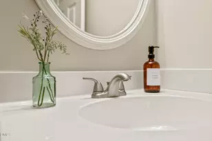 240 Standish Dr, Chapel Hill, NC 27517 - Photo 16