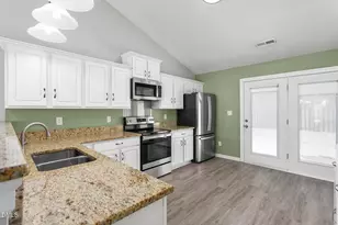 1210 St Regis Dr, Burlington, NC 27217 - Photo 6