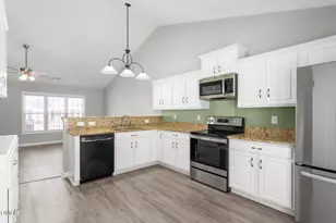 1210 St Regis Dr, Burlington, NC 27217 - Photo 6