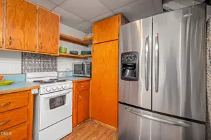 1004 Kings Mill Rd, Chapel Hill, NC 27517 - Photo 32