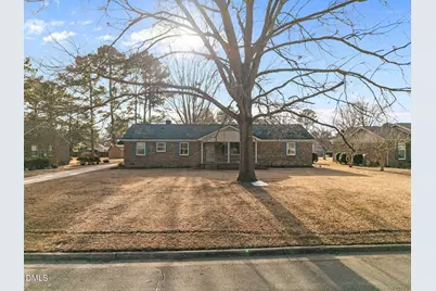 1104 Crestview Drive, Tarboro, NC 27886 - Photo 2