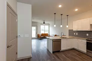 2224 Gathering Sq Ct, Fuquay-Varina, NC 27526 - Photo 4