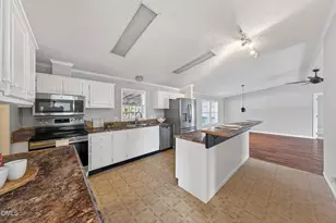 530 Avent Ferry Rd, Holly Springs, NC 27540 - Photo 14