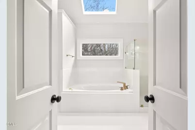 102 Gearrland Lane, Cary, NC 27518 - Photo 32
