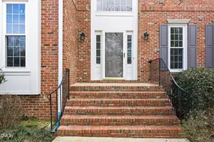 102 Gearrland Ln, Cary, NC 27518 - Photo 6