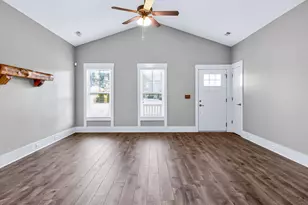 137 Bella Sq, Smithfield, NC 27577 - Photo 4