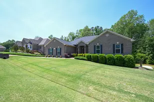 197 W Paige Wynd Dr, Angier, NC 27501 - Photo 2