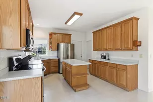 280 Longwood Dr, Youngsville, NC 27596 - Photo 16