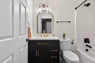 371 Bridgegate Dr, Cary, NC 27519 - Photo 44