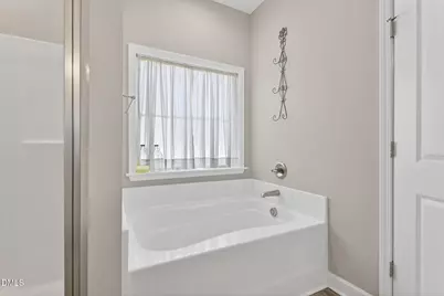 414 Fallingbrook Drive, Kenly, NC 27542 - Photo 24