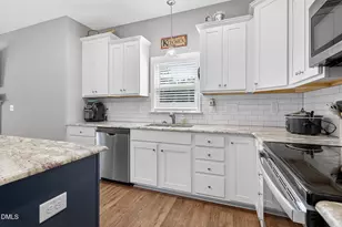 414 Fallingbrook Dr, Kenly, NC 27542 - Photo 10