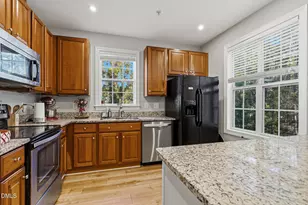 623 Ives Ct, Chapel Hill, NC 27514 - Photo 12